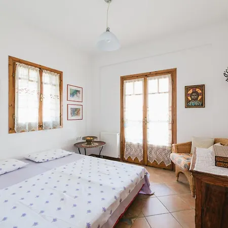 Villa Efi & Zisis *