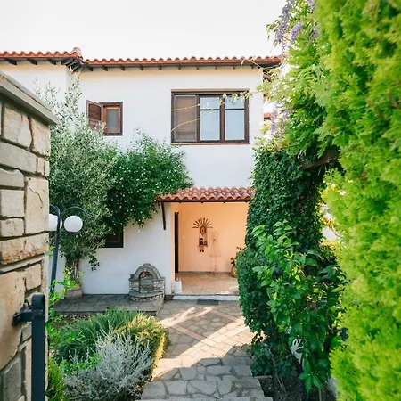Villa Efi & Zisis *